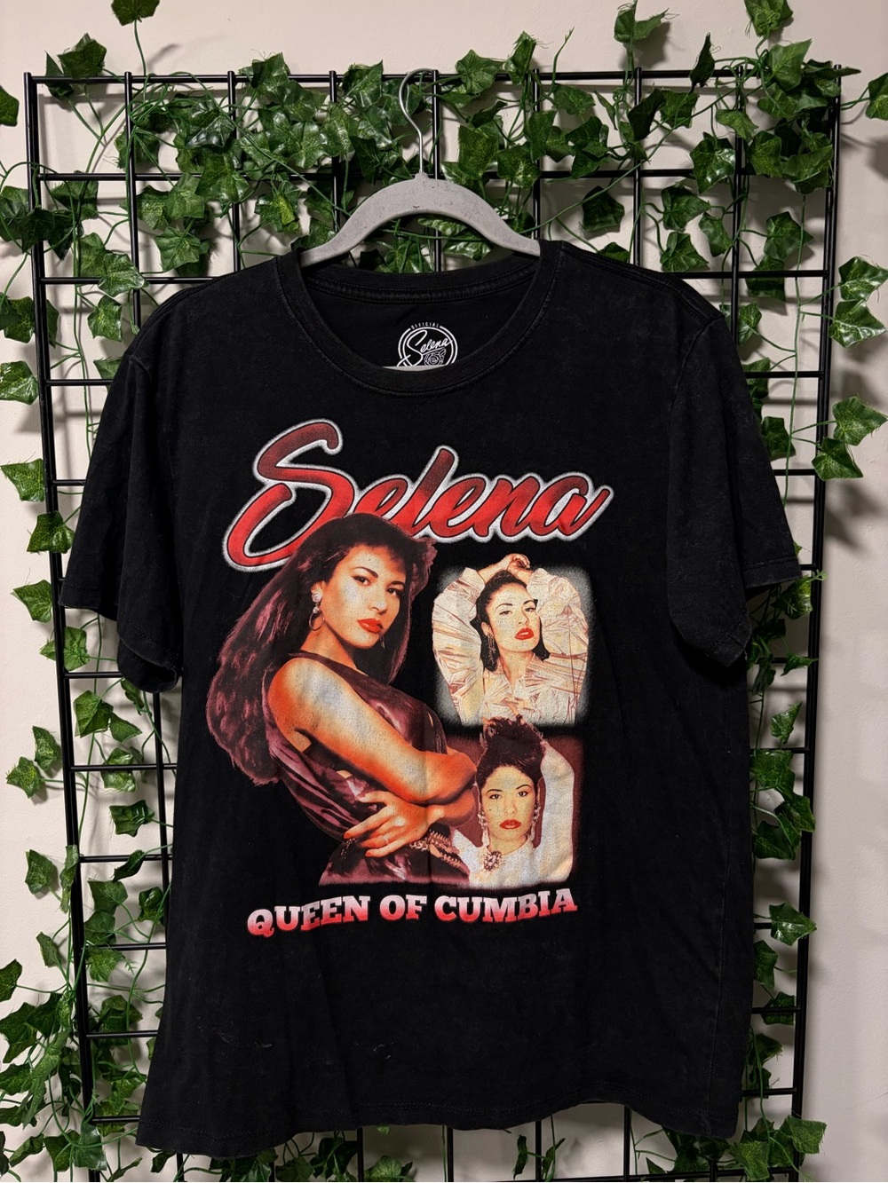 Selena Black Queen of Cumbia US Tour Graphic Tee